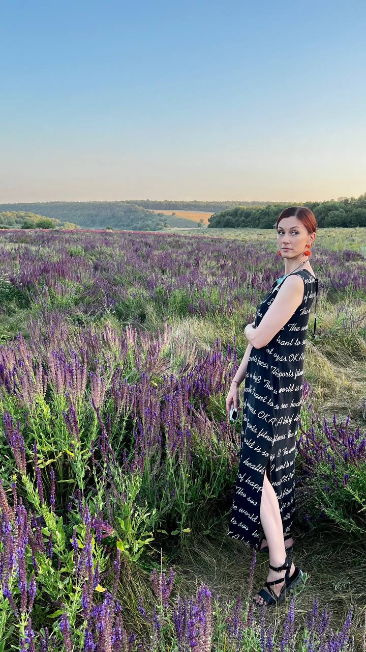 На Кудыкиной горе очень классная фиолетовая локация для фотосессий🌅💜